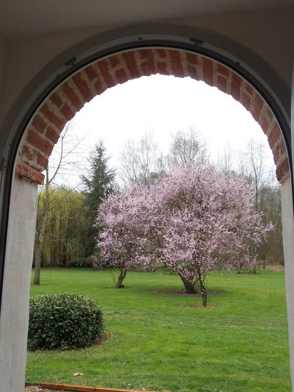 Chambres D'Hotes Du Domaine De Jacquelin Saint-Germain-du-Puy Ngoại thất bức ảnh